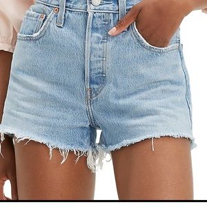 Levi’s high-rise 501 Jean shorts